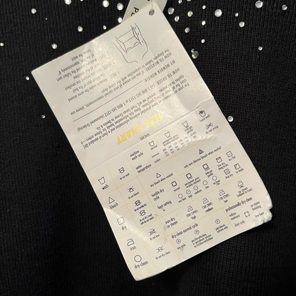 Quacker Factory black top with embellishments sz3X NWT - Picture 3 of 3